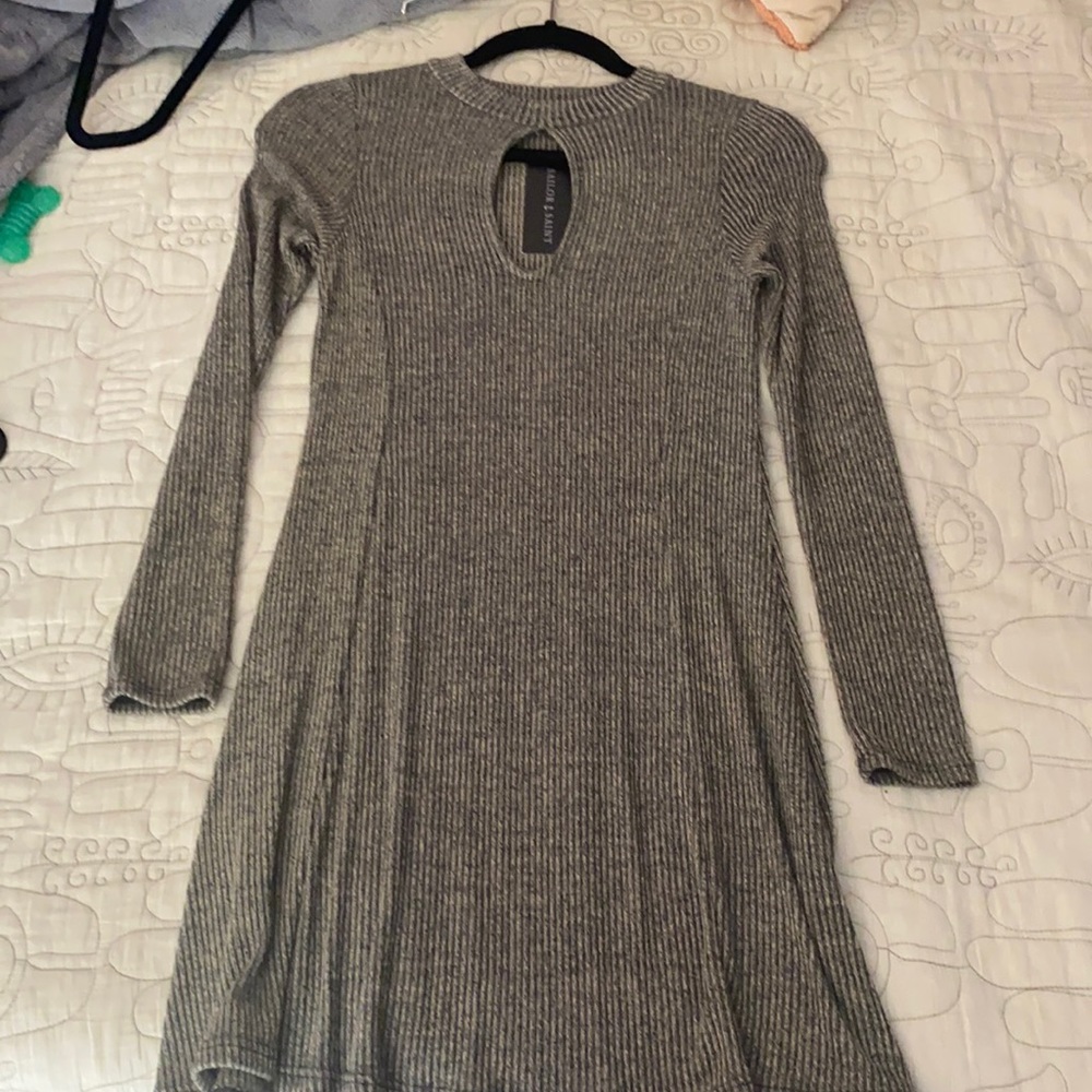 Gray long sleeve dress S